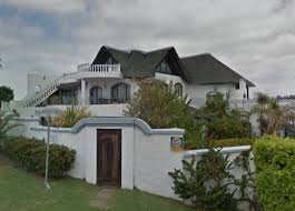 But, as melissa viney discovers, don't expect it to come cheap. Thatch Roof Maintenance Thatch Regulations Thatch Tile Info