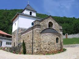 У насељу петковица живи 774 пунолетна становника, а просечна. Orthphoto Petkovica Monastery Manastir Petkovica Rudnichka Stefan Nemanja