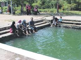 Tempat best untuk mandi manda! Sensasitv Machang Misteri Penunggu Kolam Air Panas Tok Bok Di Kampong Rengas Labok Khasiat Kolam Air Panas Tersebut Dalam Menyembuh Pesakit Lumpuh Dan Saraf