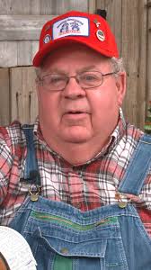 Moron bringing Holiday Cheer! 🤣🤣