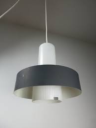 High quality and in very good condition. 60er Lampe Doria