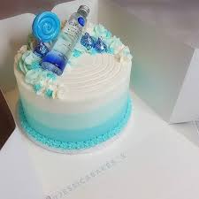 21st Birthday Mini Liquor Bottle Cake Pin By Patricia Funkhouser On Party Ideas 21st Birthday Cakes Birthday Drip Cake Crazy Birthday Cakes