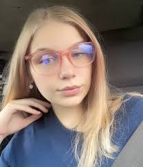 Taylor Duley (@blue_tip_blondie) • Instagram photos and videos