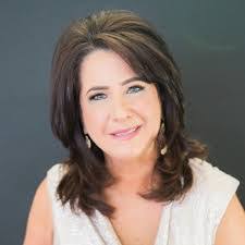 Teri Paxton's Instagram, Twitter & Facebook