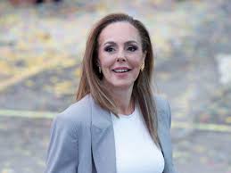 Rocío Carrasco opina sobre Marta Riesco tras su encuentro con beso en el estreno de 'La familia de la tele'