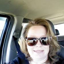 Melissa Silvey (@MelissaSilvey)