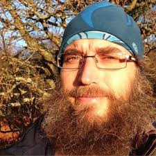 Dr Gail Mann (@gailucy)