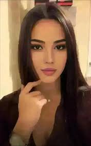 👤(1) Te envió un mensaje privado hace 5 minutos. "De dónde eres?"