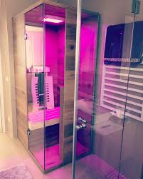 Infrarotkabine Aus Eiche Im Badezimmer Infrarotkabine Kabine Badezimmer