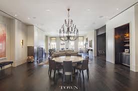 There are 3,113,535 households in the city with an average household size of 2.65 persons. Here Are The 10 Most Luxurious Apartments For Rent In Nyc