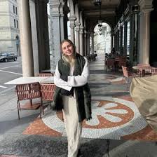 Kate Strauss (kateestrauss)