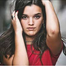 La Descendiente De Los Warren