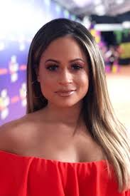 Kayla Becker's Instagram, Twitter & Facebook