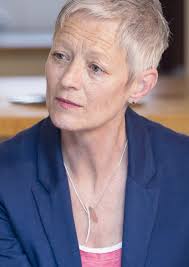 Turn2us Annual report and financial statements 2014-2015