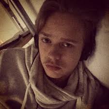 Explore tweets of valter skarsgård @valterskarsgard on twitter. Valter Skarsgard Tumblr Valter Skarsgard Skarsgard Brothers Dream Guy