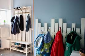 Das sorgt für komfort und. Diy Garderobe Fur Den Flur Selbstgebaute Gaderobe Ikea Hack