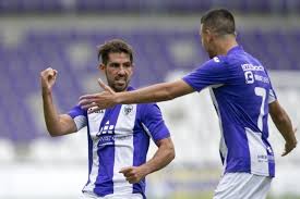 Kfco beerschot wilrijk, is a belgian professional football club, located in wilrijk, antwerp, that competes in the first division b. Hernan Losada Beerschot Wilrijk Krijgt Ruim 30 000 Euro Van Anderlecht Voetbal Euro