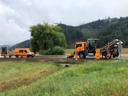Echle hartstahl tiefgrabausrüstung mit einer grabtiefe von 20,5m. Echle Exakt Lkw Bankettfrase Echle Exakt Bagger