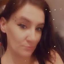 Amanda Boivin's Instagram, Twitter & Facebook