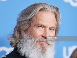 Jeff Bridges Arrives At The Premiere Of The Little Prince During The Picture Id508272086 1024 766 Grey Hair Men White Hair Men Long White Hair