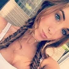 Carly Bollinger's Instagram, Twitter & Facebook