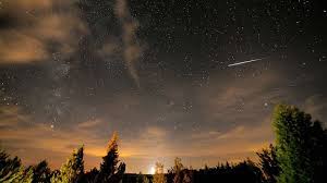 Es gibt aber auch meteore, die viel heller sind und einen schweif hinterlassen. Sternschnuppen Schauer Welche Highlights Gibt Es Am August Himmel Noch Mdr Jump