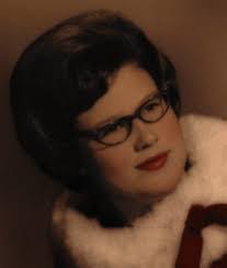 Jasmine Kearns's Instagram, Twitter & Facebook