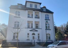 Ob 46 häuser oder 253 apartments/wohnungen in einer anlage, sie finden das richtige ferienhaus für familie und freunde. Archiv 2 Zimmer Wohnungen Zu Vermieten Zepernick Mapio Net