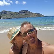 🐋 Humpback whales keep interrupting orca hunts — and no one knows why.  They protect seals, sea lions, even sunfish... without gaining anything in  return. Are they acting