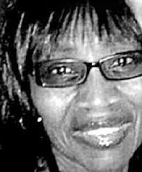 Smith Naomi's Instagram, Twitter & Facebook