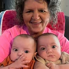 Alot of people were asking what I did..... Day 1- Started pump, Added 6  gallons of bleach Day 2- Vacuumed to waste Day 3- Added 4lb Baking Soda &  scrubbed walls Day