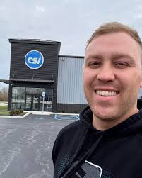 2 bits of exciting news! Black Friday sales are coming to Sprint Car Hub  AND I'm getting back in a Sprint Car NEXT WEEK thanks to @toowoombaspeedway  and Tullboro Motorsport Rental -Toby #