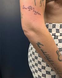 Saturday night live turlington lower back tattoo remover. Halsey Gets A Tattoo Designed By Lil Wayne Seconds Before They Perform On Snl Together