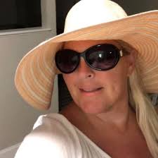 Looking for a Sunday spot in WPB area for lunch and brunch.