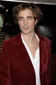 Robert pattinson was in the 4th movie, harry potter and the goblet of fire (2005), playing the character, cedric diggory, who no, daniel radcliffe plays harry potter robert pattinson was in the triwizard tournament as the role of cedric diggory he was also in a flash back in the fifth movie harry. Robert Pattinson Dragged His Harry Potter Premiere Look From 2005 And It S Hysterical