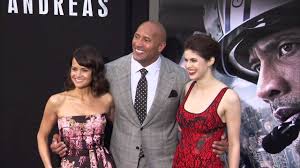 Alexandra daddario san andreas on wn network delivers the latest videos and editable pages for news & events, including entertainment, music, sports, science and more, sign up and share your playlists. San Andreas Dwayne Johnson Alexandra Daddario Carla Cugino Cast Arrive To The World Premiere Youtube