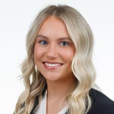 April Simon's Instagram, Twitter & Facebook