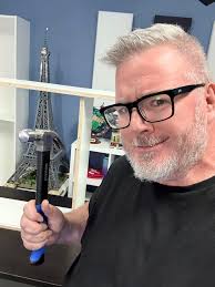 Second wind has kicked in! 1 more to bookcase go!