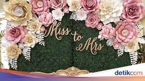 We did not find results for: 15 Inspirasi Dekorasi Paper Flower Yang Cantik Untuk Lamaran Pernikahan