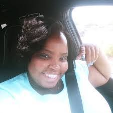 Lisa Hulen's Instagram, Twitter & Facebook