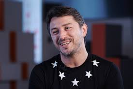 Чому сергій притула розлучився з першою дружиною? Sergij Pritula Pro Progrash Na Viborah Vitrati Na Kampaniyu Vidnosini Iz Vakarchukom Zustrich Z Yermakom I Propoziciyi Zelenskogo