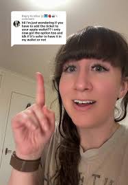 Replying to @eliza 🦷🩻🍓🪩 🫶🏻 #billieeilish #billieeilishedits  #billieeilishconcert #ticketek #ticketekaustralia #melbourne