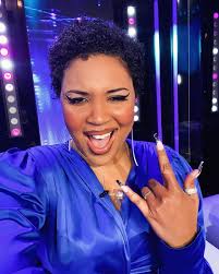 Whew ya'll! Im pooping my points at the thought of #Top20 reveal tonight?  Who's gonna be tuned in to @AmericanIdol tonight at 8/7c?? If I make it,  I'm gonna need your votes