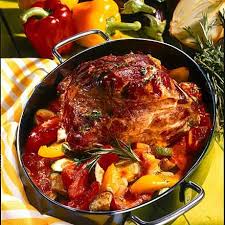Geschmorter Kasselernacken Auf Ratatouillegemuse Rezept Lecker Rezept Kassler Rezept Weihnachtsbraten Rezept Rezepte