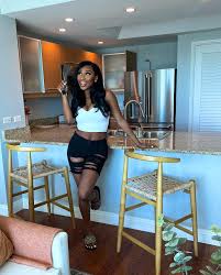 Treasure Wilson (@treasurewilsxn)