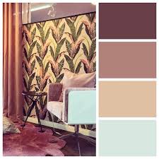 Wunderschone Warme Farbtone Fur Ein Gemutliches Zuhause Beerentone Als Wandfarbe Schaffen Warme Schoner Wohnen Wandfarbe Wohnzimmer Gemutlich Wohnzimmer Farbe