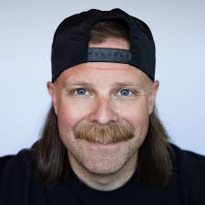 ?media_id=122095986260825832