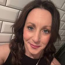 Stacey Munro (stacem88)