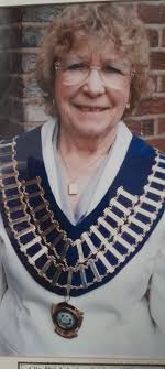 Richard Stringer, his brother Chris and all the family would like to thank  Tracey Clarke and all the dog walkers in Ecclesfield park who kindly  donated and arranged for the lovely memorial