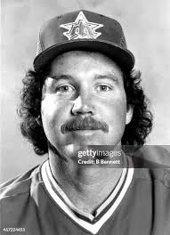 1,885 Michael Stanton Photos & High Res Pictures